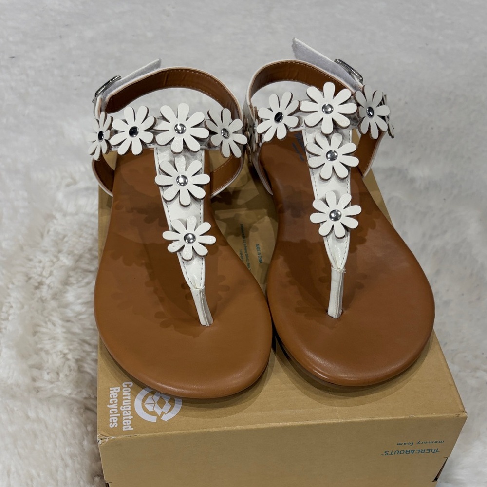 Thereabouts ,Size3 (Girl)White Floral Sandals - Picture 15 of 17